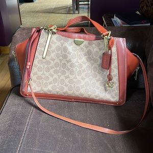 Large Coach Bag. Authentic. Like New!